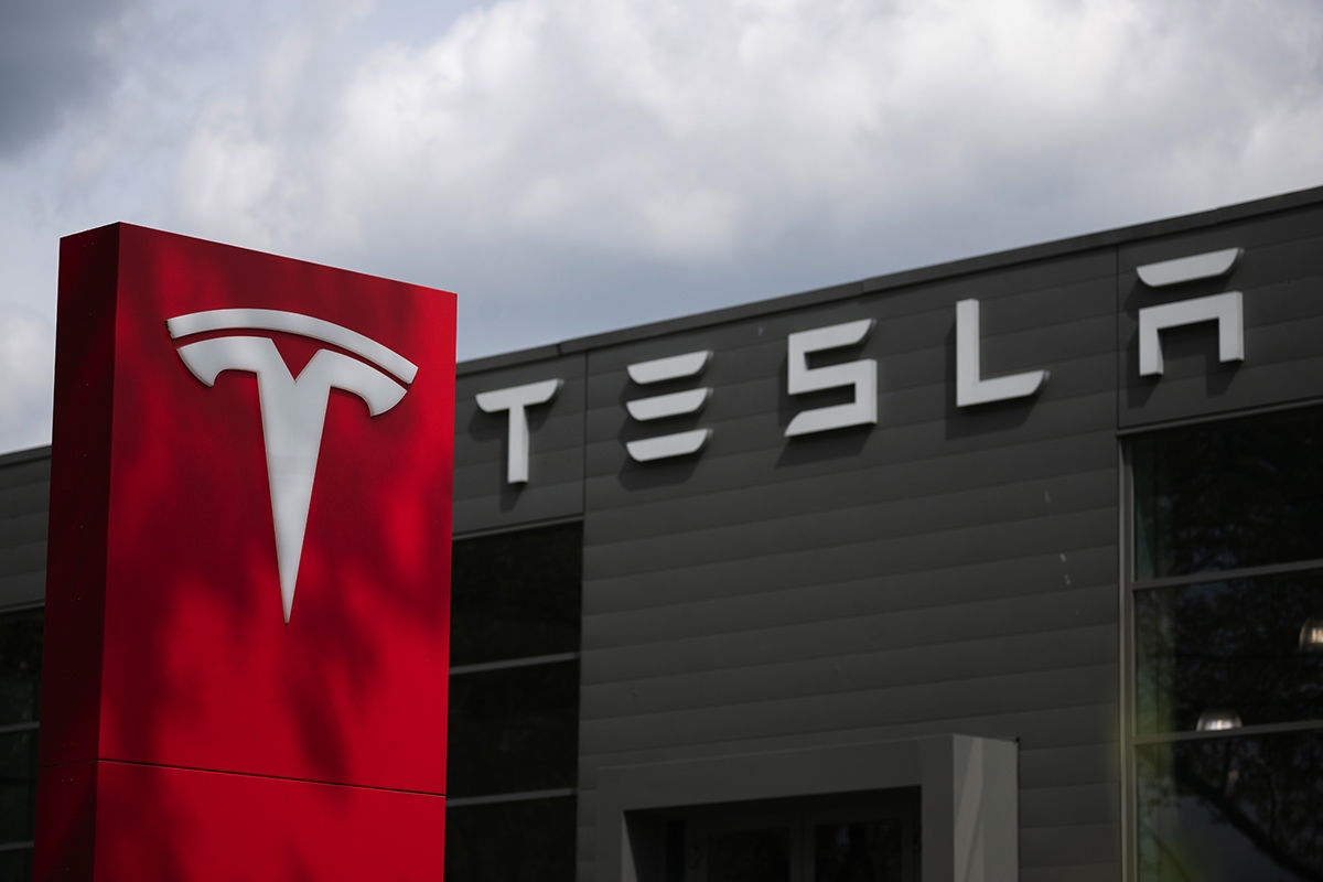 وظائف Tesla قطر 2026 | فرصة Sales Advisor برواتب مميزة في شركة تيسلا للسيارات
